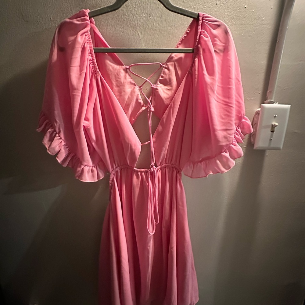 Elegant Pink Ruffle dress